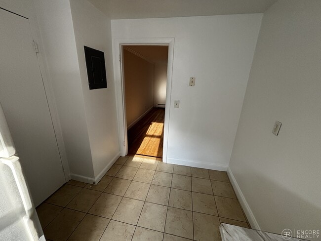 Building Photo - 44 A Harvard Ave