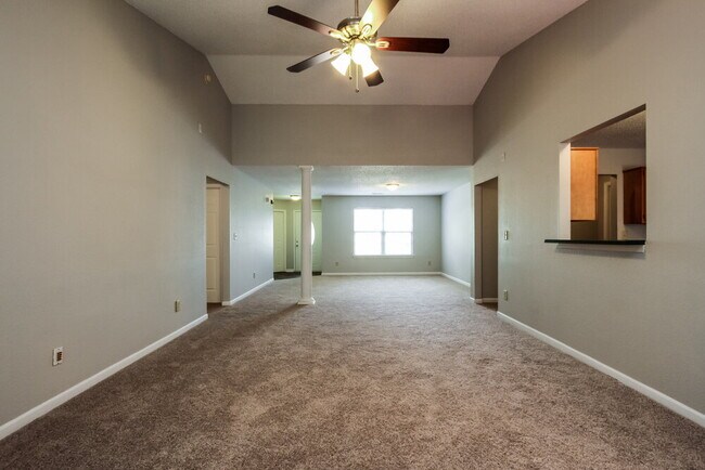 Foto del edificio - 7134 Karst Ct