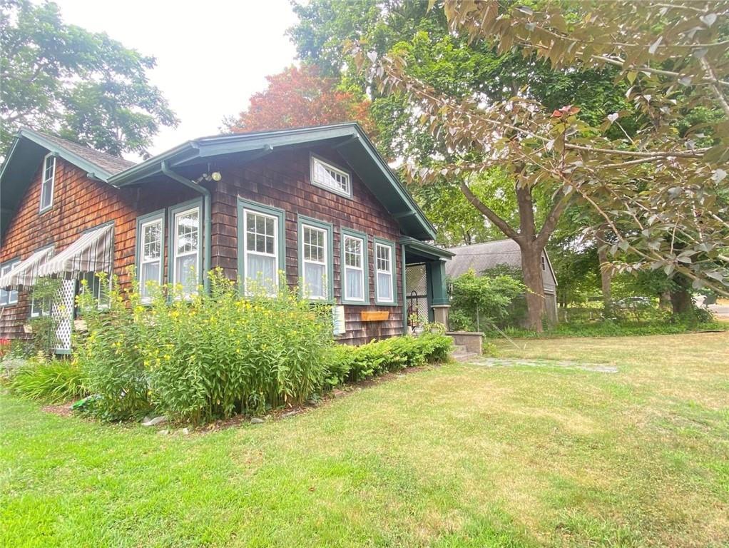 14 Pierce Ave, Jamestown, RI 02835 House Rental in Jamestown, RI