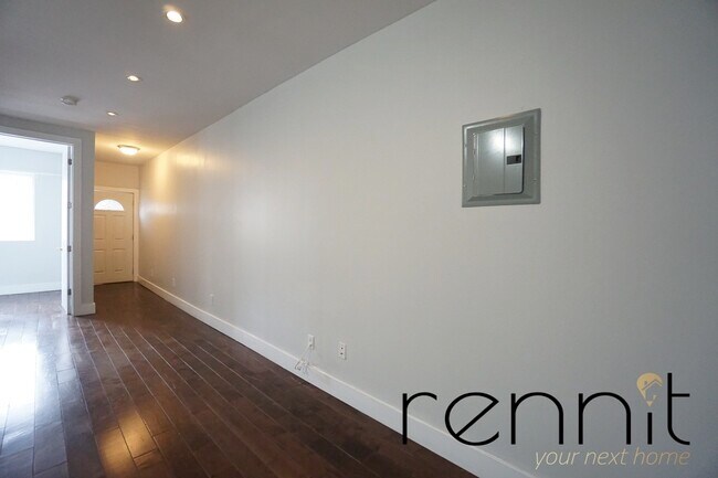 Building Photo - 626 Lafayette Ave
