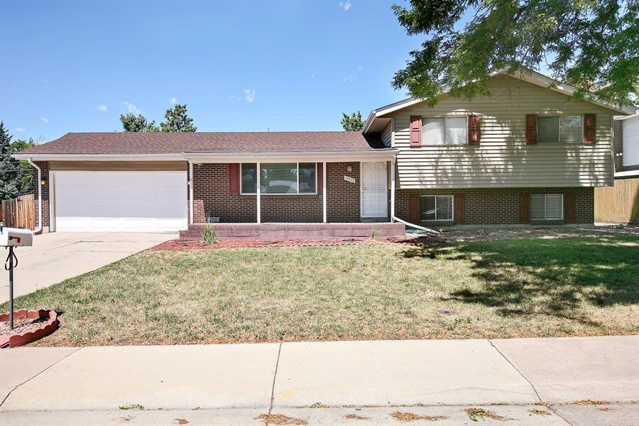 Primary Photo - 12825 E Virginia Pl