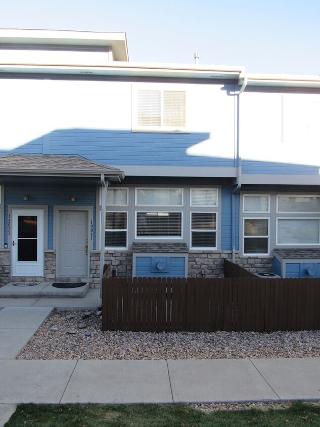 Primary Photo - Two Story Townhome with Gas Fireplace