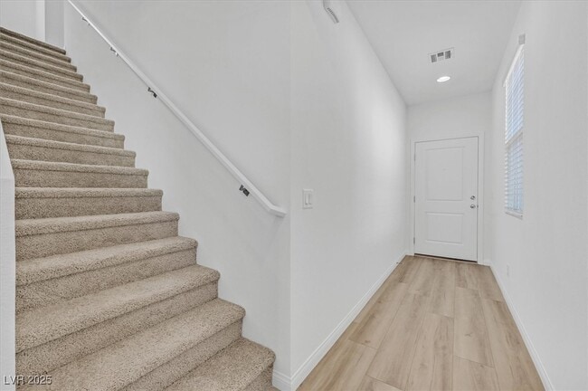 Foto del edificio - 8124 Rockflower St