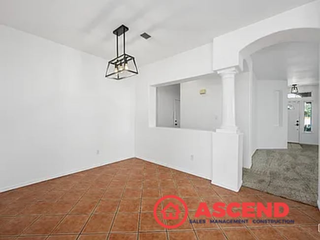 Foto del edificio - Beautiful 4 Bedroom Home In The Southwest!