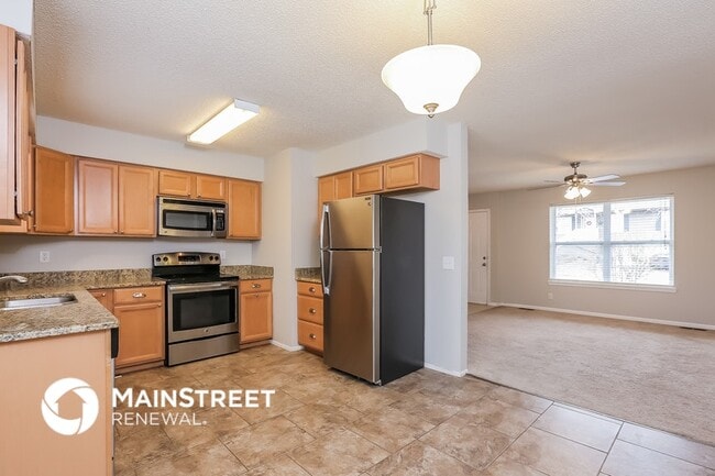 Foto del edificio - 306 E 17th St