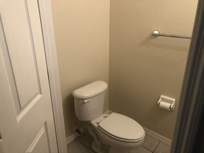 Foto del edificio - 2 Story Townhome in Village at Lake Highland