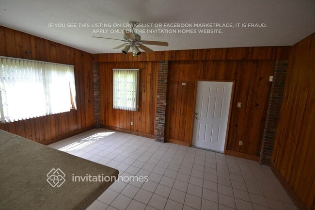 Building Photo - 16611 SW 292nd Ter