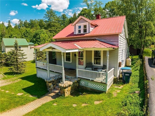 Building Photo - 50 Fawn St