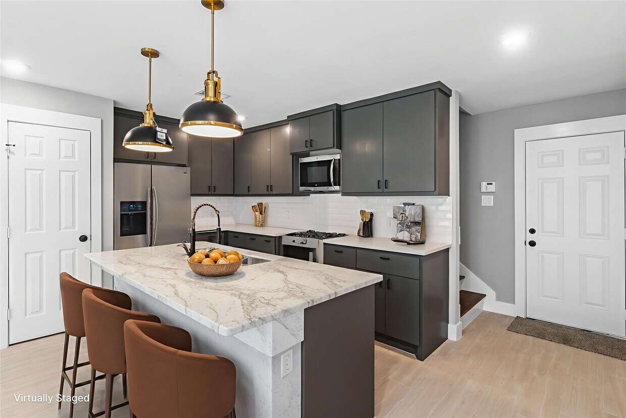 Foto principal - 6721 Cohn St