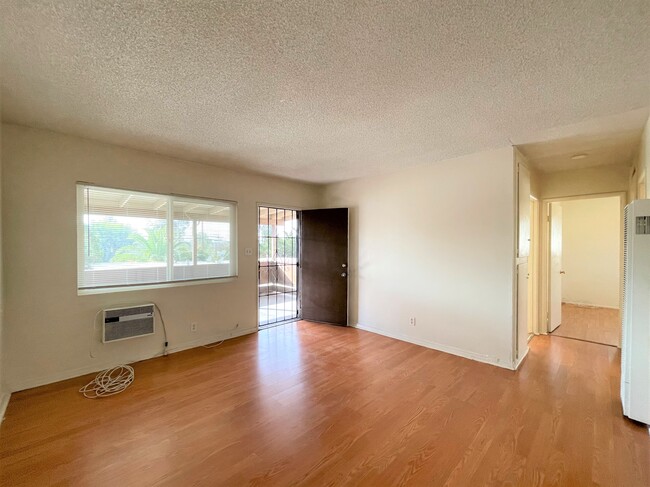 Building Photo - 5174 San Bernardino St