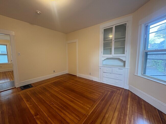 Foto del edificio - 39 Jackson Rd