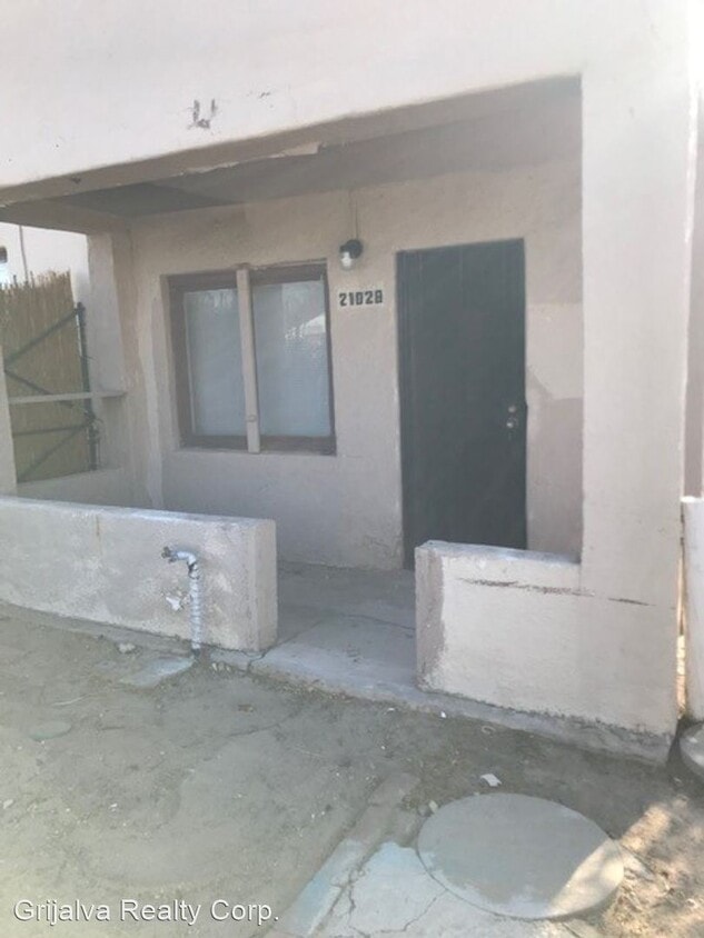 Foto principal - 2102 S 8th Ave