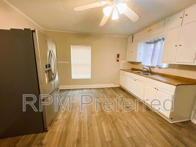 Foto del edificio - 5519 Sherman St