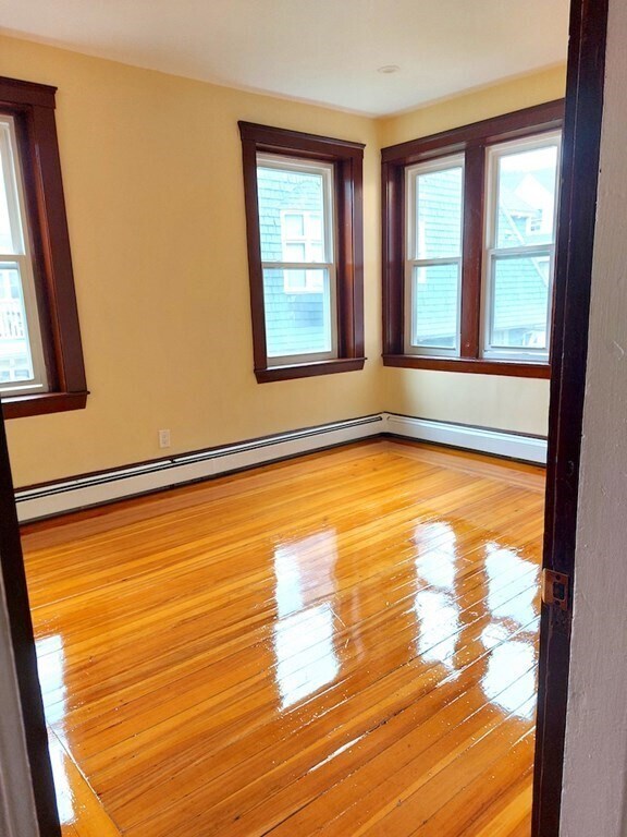 Foto del edificio - 282 Walnut Ave
