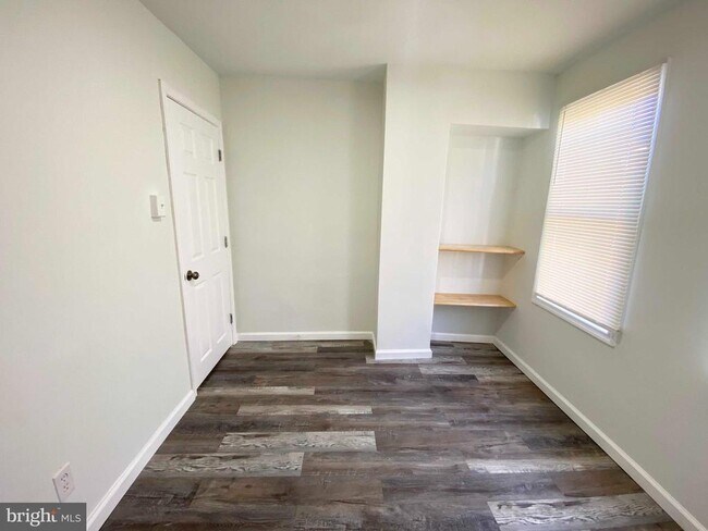 Foto del edificio - 3118 Hartville St