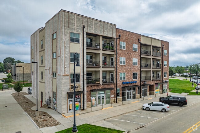 Alternate Exterior - Center Place Lofts