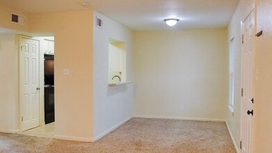 Building Photo - 3308 Burke Rd