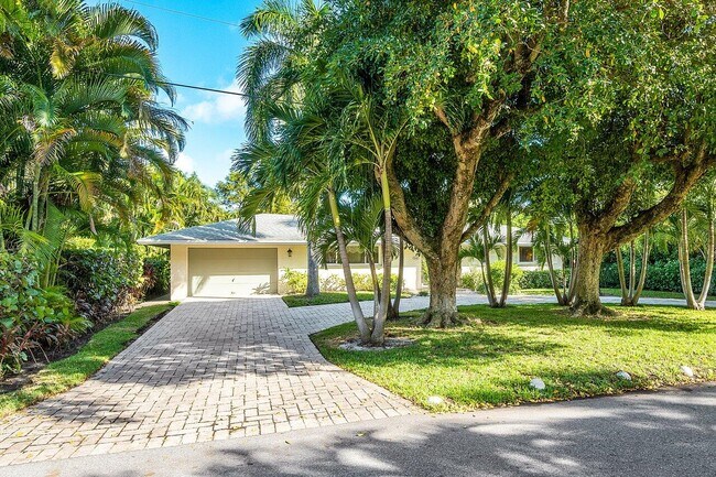 Foto del edificio - 604 SE Atlantic Dr