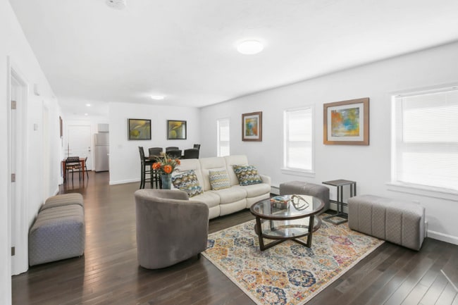 Building Photo - 15 Hawley St