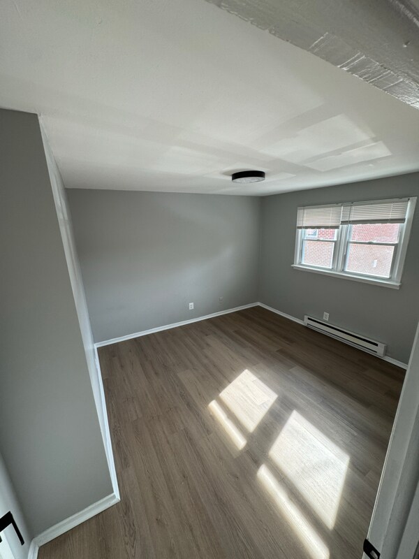 Foto del edificio - 1302 N Black Horse Pike