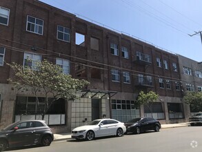 Building Photo - 500 Molino St