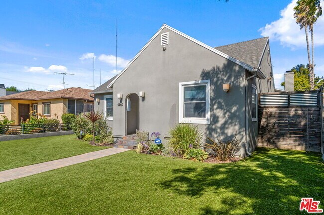 Building Photo - 4460 Stansbury Ave