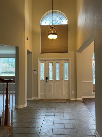 Building Photo - 7213 Fair Valley Way