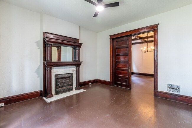 Foto del edificio - 4818 Greer Ave
