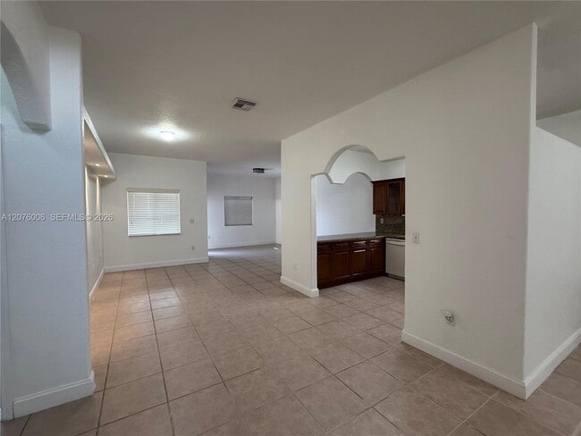 Building Photo - 15957 SW 54th Terrace