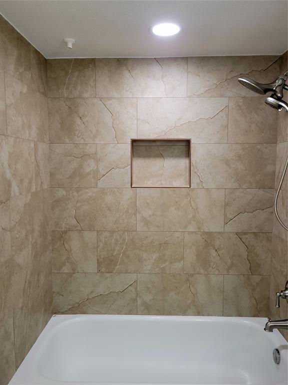 Building Photo - 14777 Wunderlich Dr