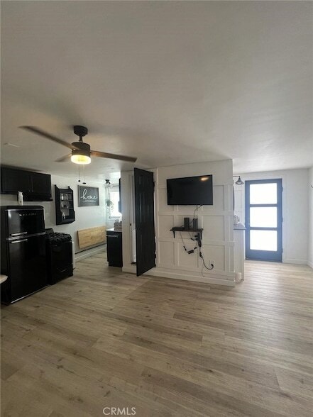 Building Photo - 5461 Repetto Ave