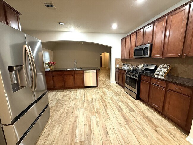 Foto del edificio - 14322 Heath Falls Ln