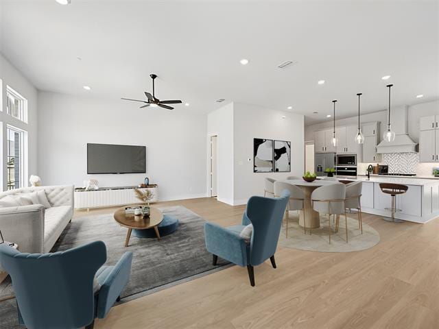 Building Photo - 4436 Burge Ave