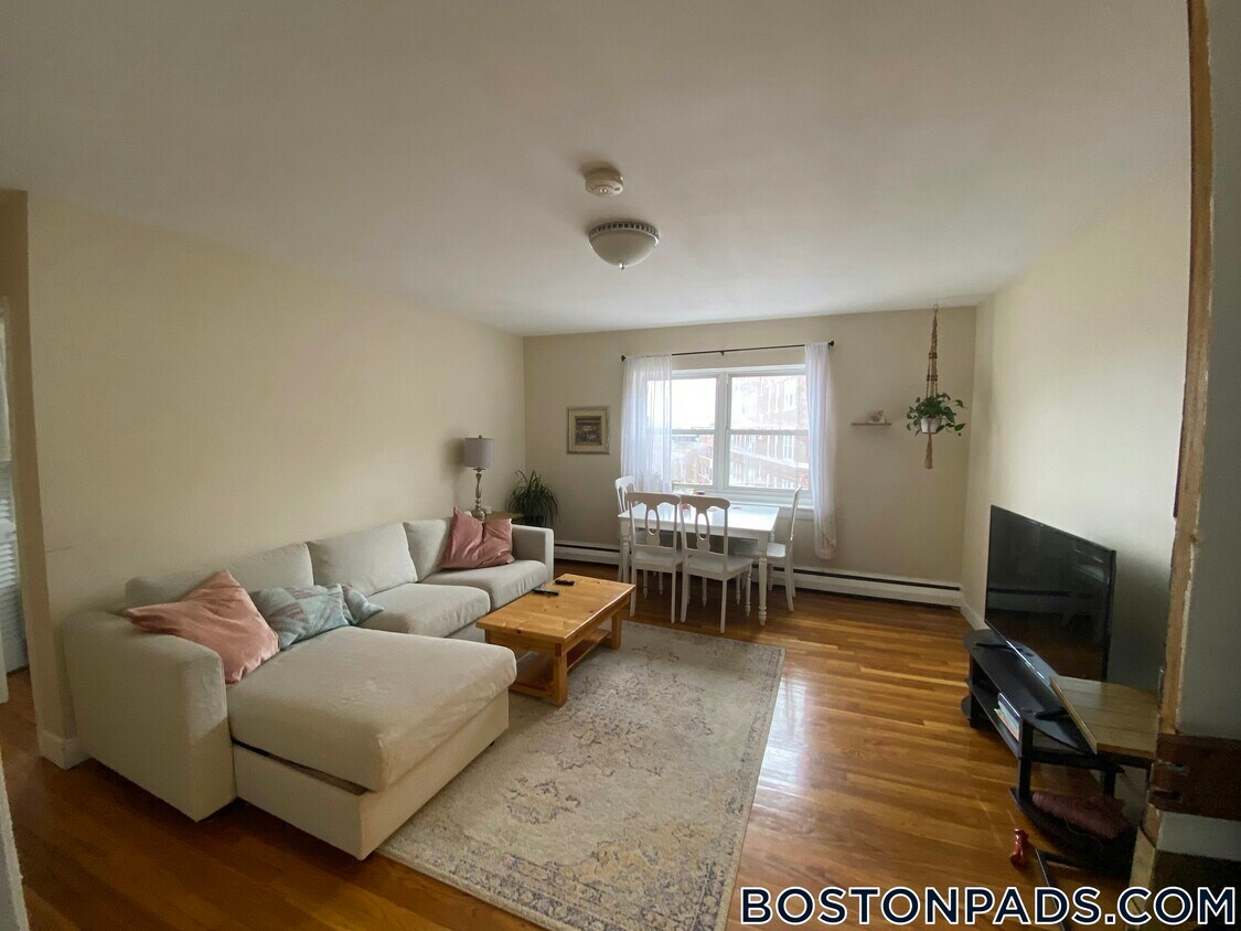 Foto principal - 65 Chiswick Rd