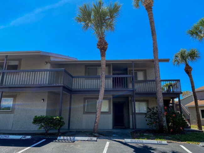 Photo - 2 Bedroom, 2 bathroom condo For Rent in To...