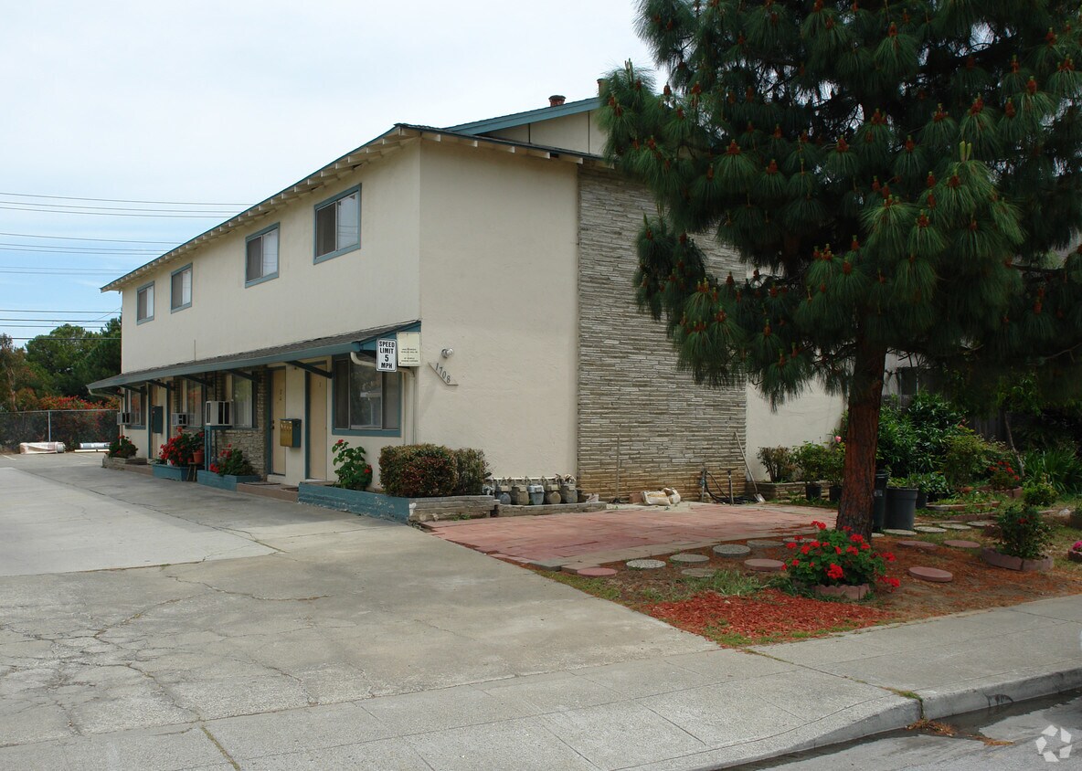Primary Photo - 1708 Noranda Dr
