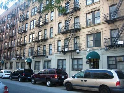 Foto del edificio - 326 E 100th St
