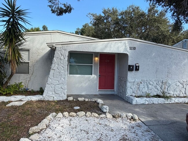 Foto del edificio - Welcome to St. Petersburg!!!