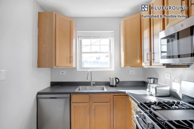 Building Photo - 2764 Hampton Pkwy
