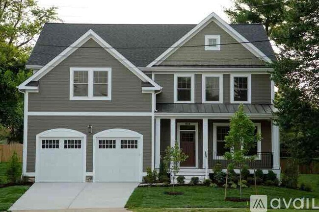 Foto del edificio - 1606 Simmons Ct