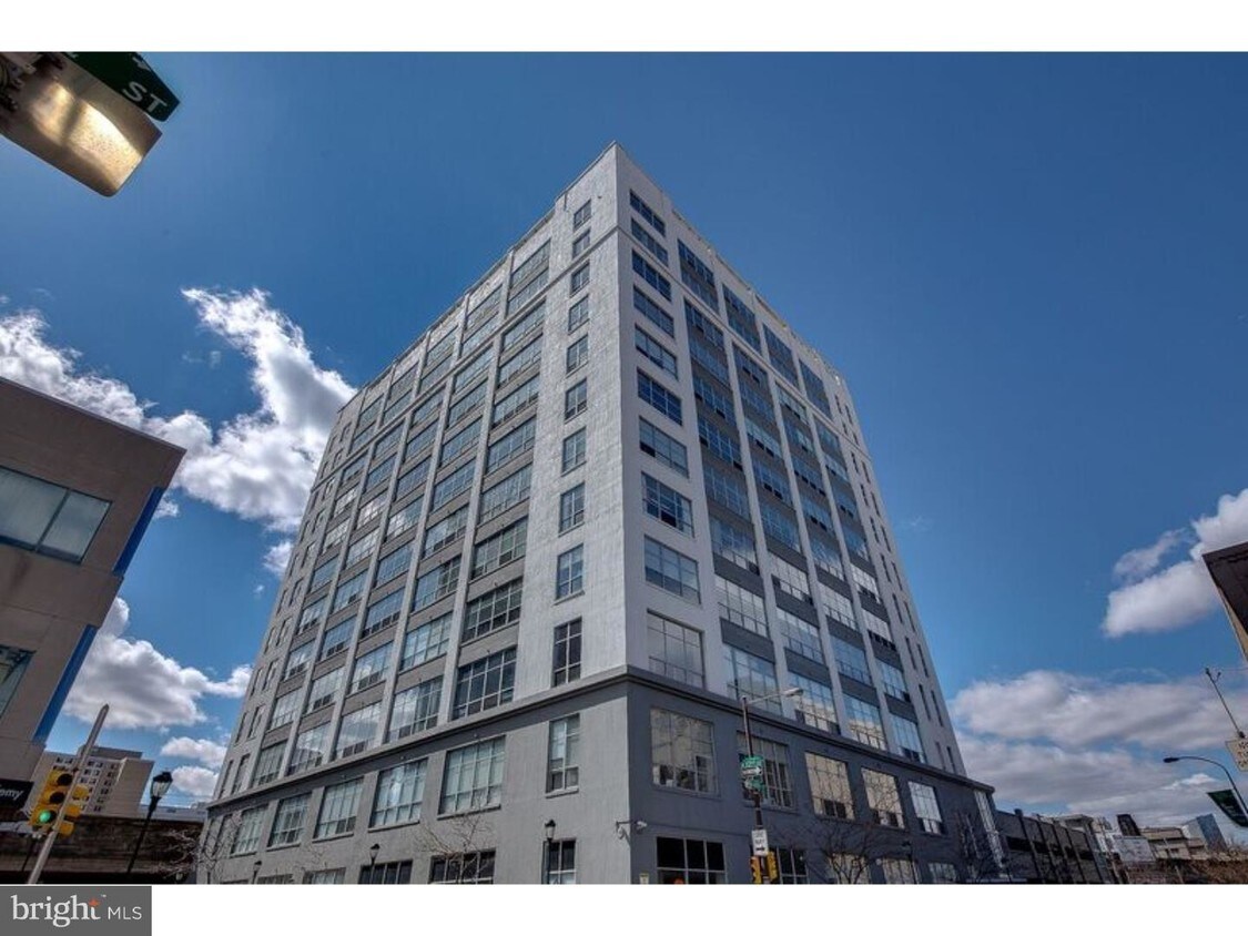 Foto principal - 2200-28 Arch St