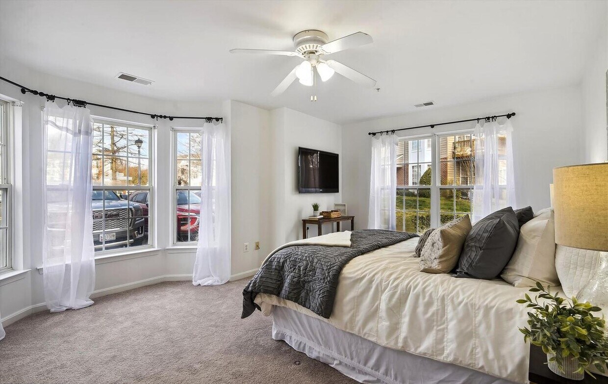 Foto principal - 2161 Scotts Crossing Ct