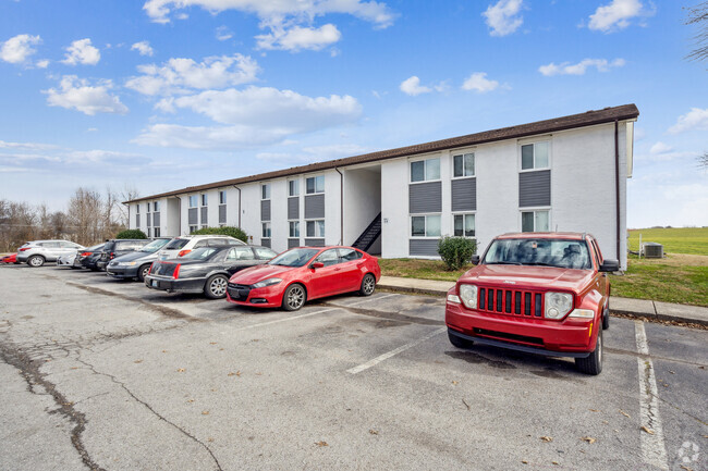 Building Photo - Oak Meadows