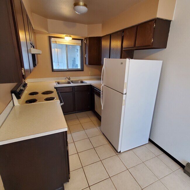 Foto del edificio - 1224 E 3rd St