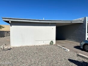 Building Photo - 1124 N 27th St