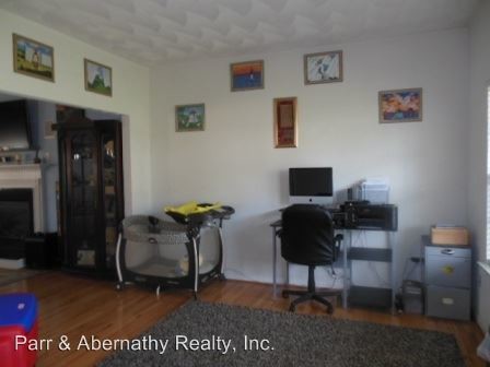 Foto del edificio - 5 br, 3 bath House - 8791 Lake Jordan Court