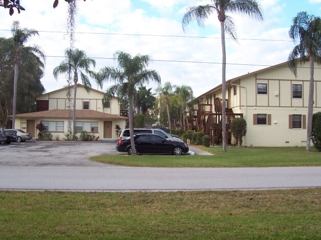Foto principal - Pasadena Place Apartments