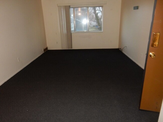 Foto del edificio - 5110 Maple St