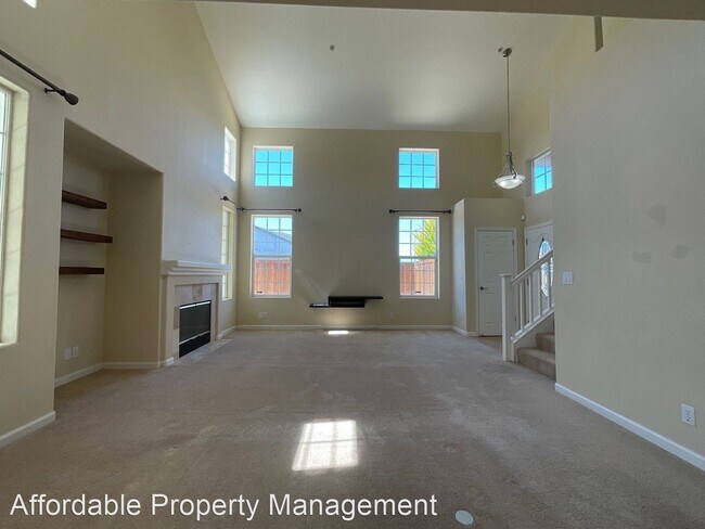 Foto del edificio - 4 br, 2.5 bath House - 5756 Jean Drive