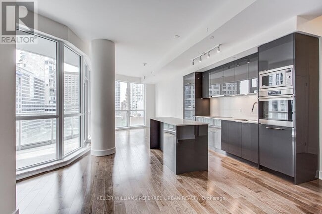 Building Photo - 88 Cumberland St